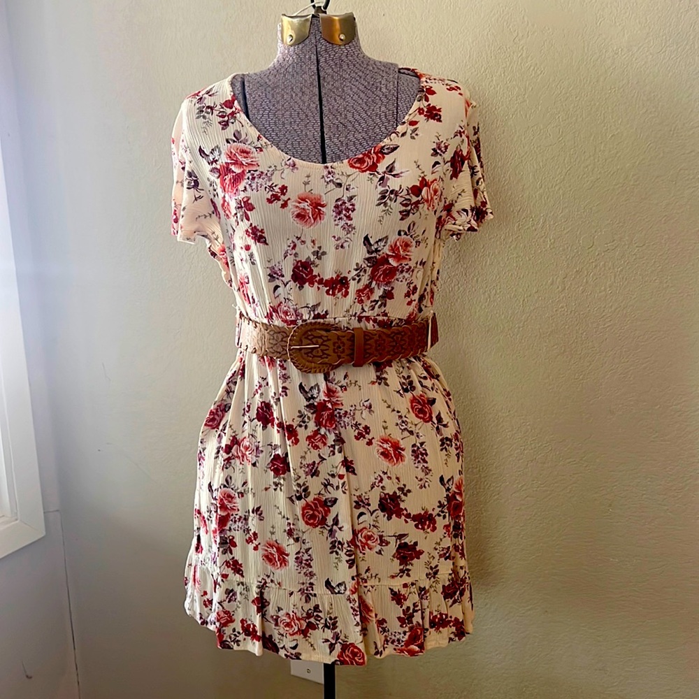 Flirty wallflower summer dress